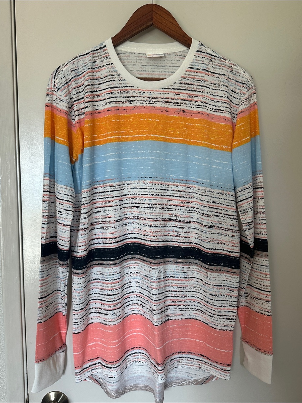 LulaRoe long sleeve - SMALL